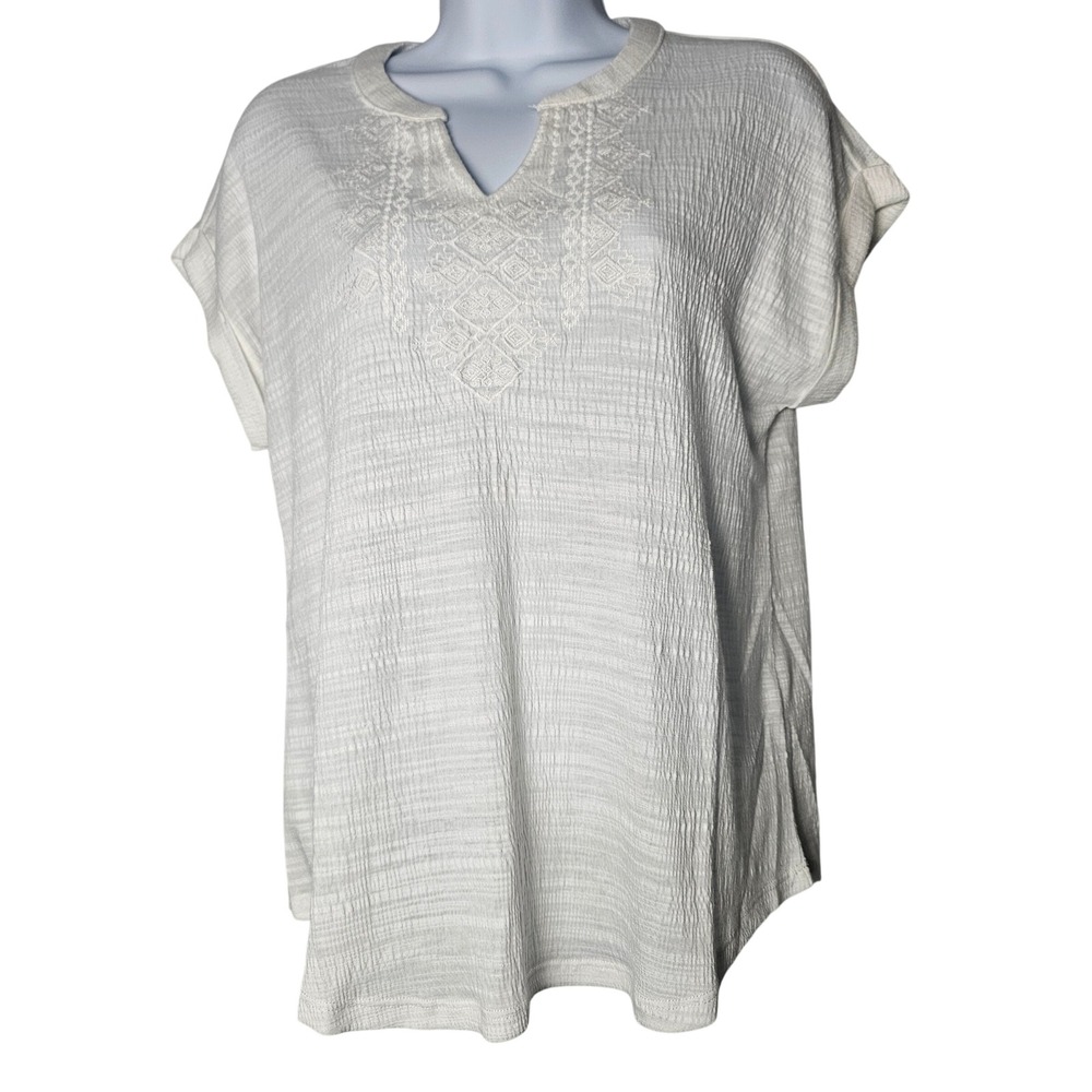 NWT Cable & Gauge White Textured Embroidered V Neck Short Sleeve Tunic Top M - Picture 1 of 10